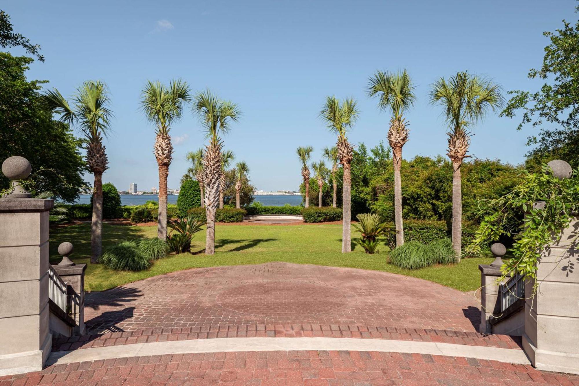 Embassy Suites By Hilton Charleston Harbor Mt. Pleasant Mount Pleasant Exterior foto